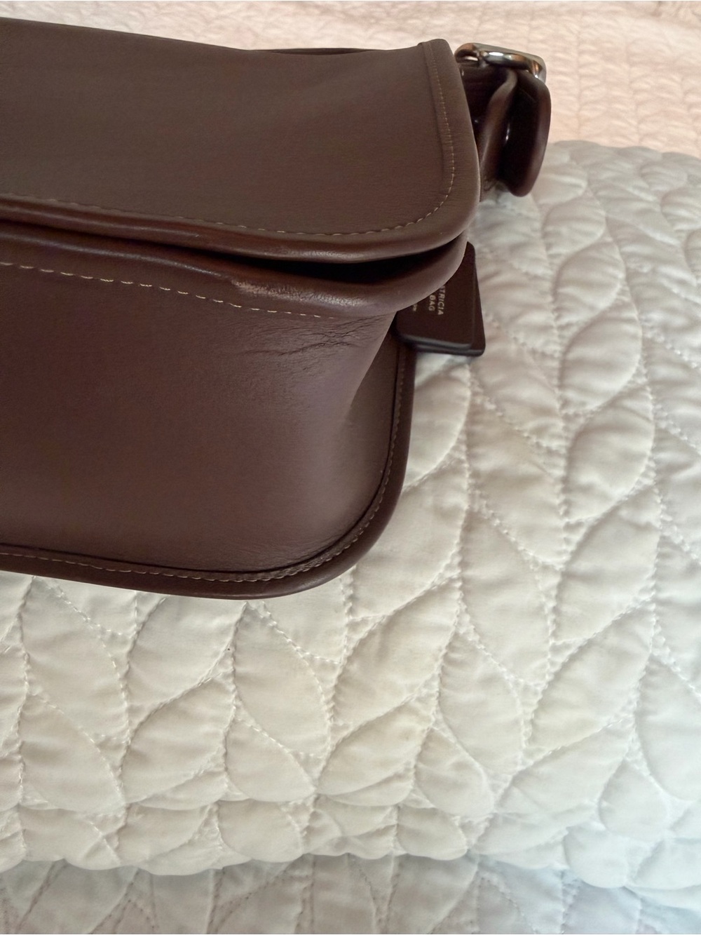 The Coach Patricia Legacy Re-edition 1997 in Maple with Silver hardware - Picture 7 of 7